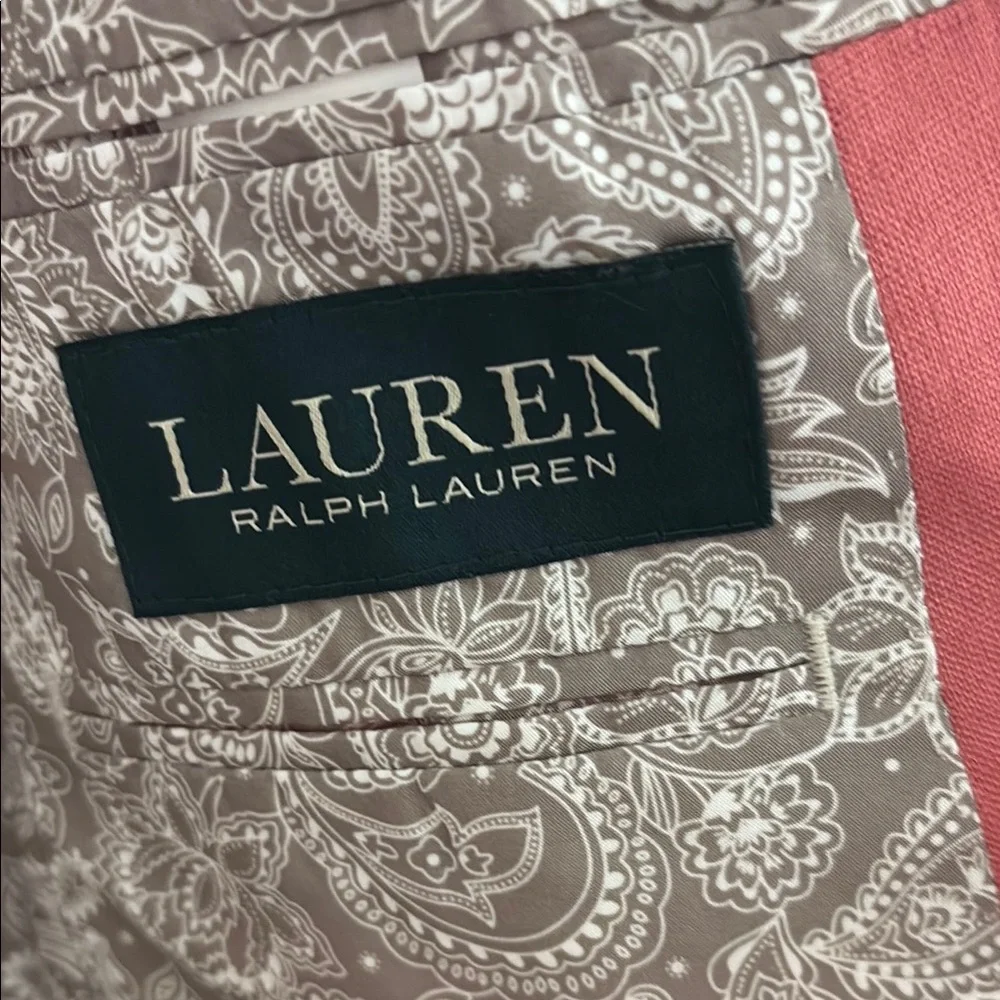 Vibrant Pink Tailored Blazer with Textured Fabric - Picture 2 of 3